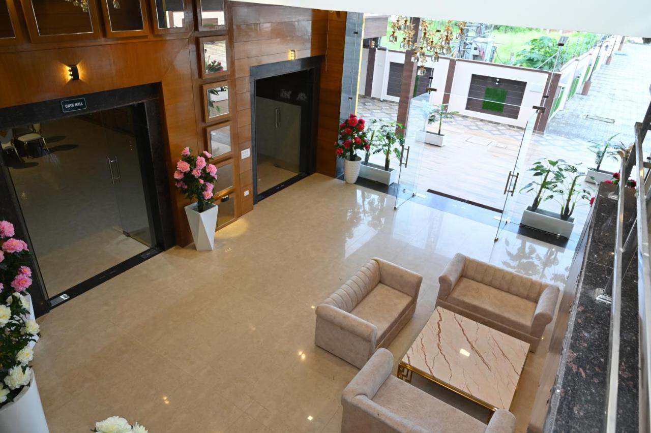 Hotel Vasdaa Grand دهرادون المظهر الخارجي الصورة