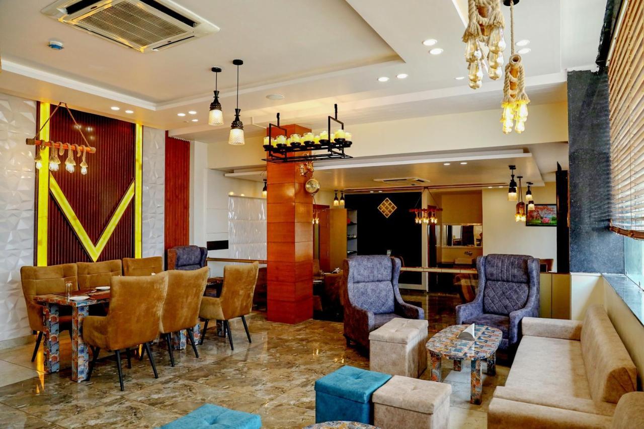 Hotel Vasdaa Grand دهرادون المظهر الخارجي الصورة