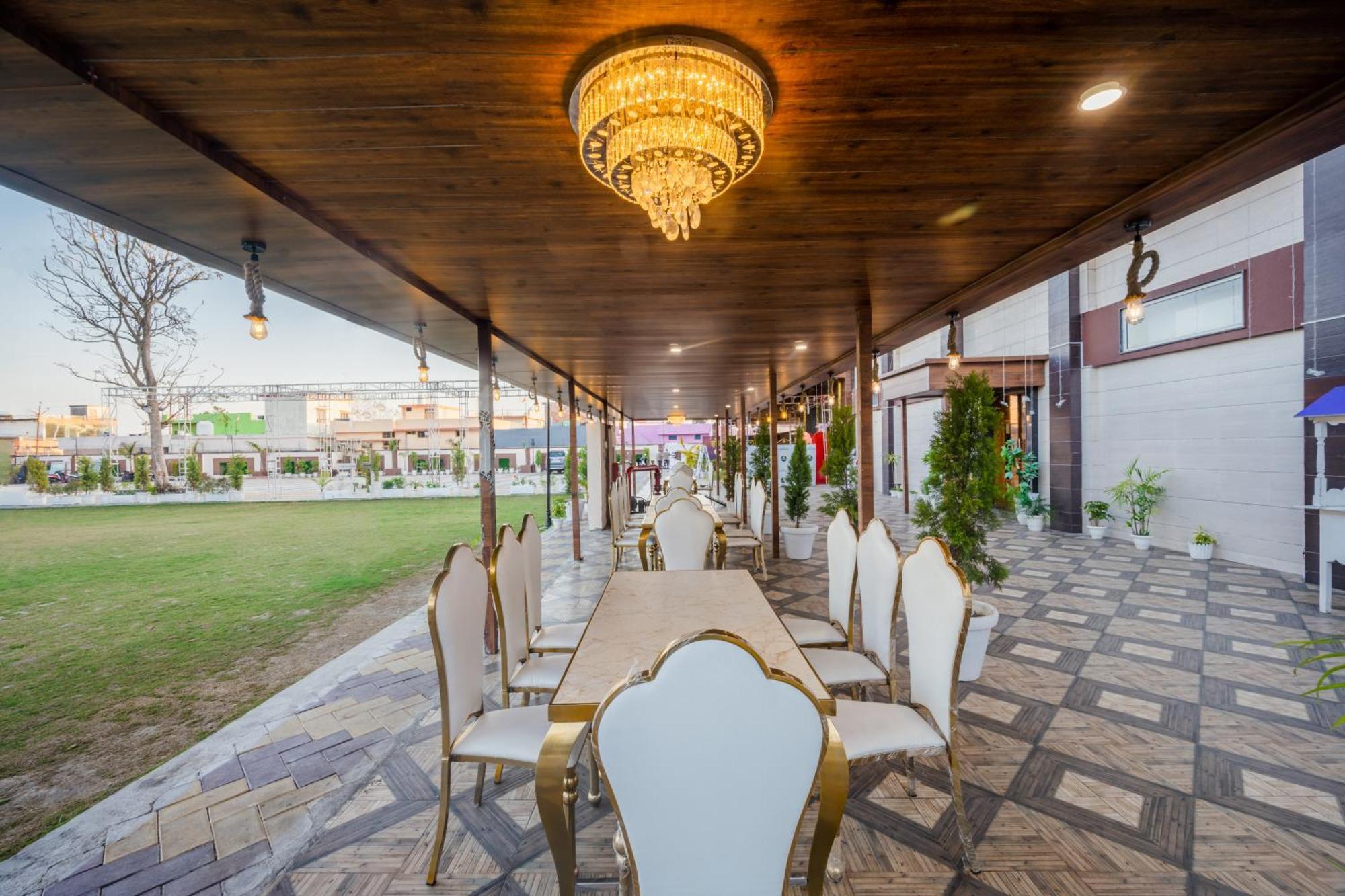 Hotel Vasdaa Grand دهرادون المظهر الخارجي الصورة